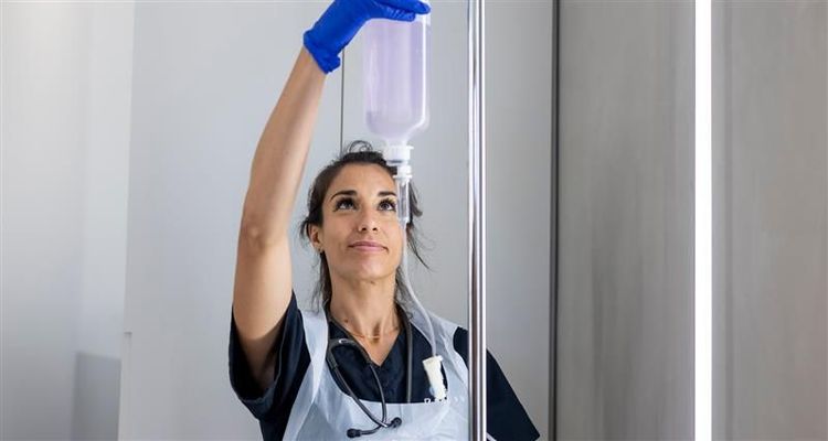 glutathione drip pros and cons The Pros and Cons of Vitamin IV Therapy